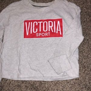 Victoria Sport Cropped Crewneck